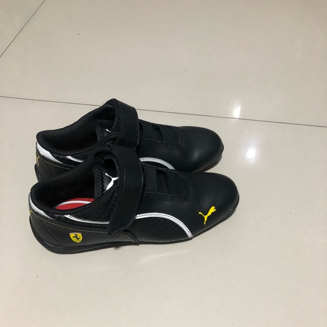 Puma cheap ferrari kinder