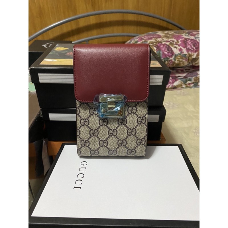 Gucci cell phone discount bag