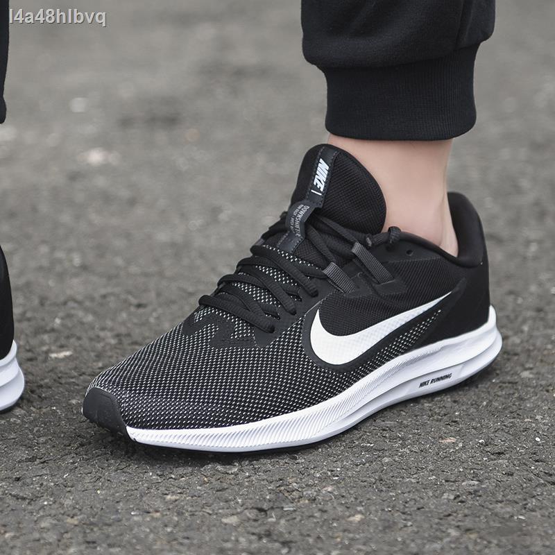 Nike casual running outlet shoes