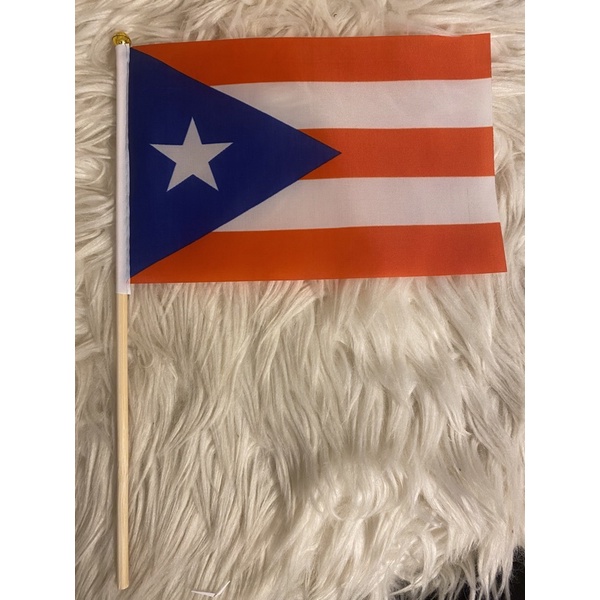 AZ FLAG Comoros Tafelvlag 14x21 cm - Comoran Bureaivlag 21 x 14 cm - Zwarte plastic stok en voet