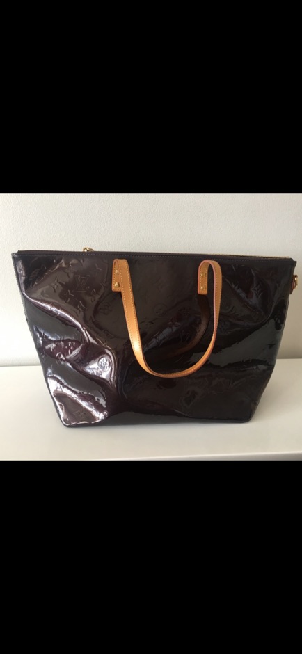 Louis Vuitton Amarante Monogram Vernis Bellevue GM Bag – The Closet