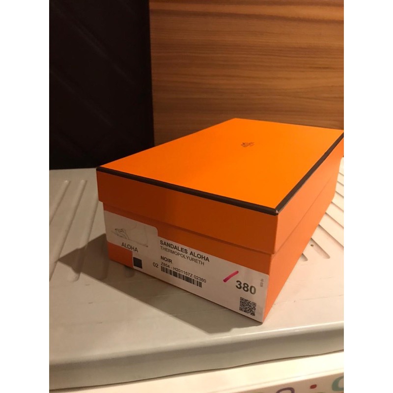 Authentic Hermes shoe box .