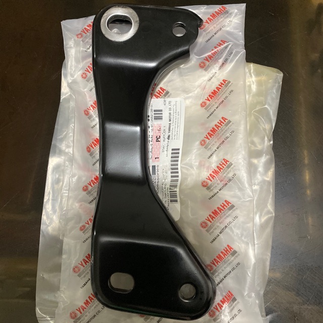 4D0E477000 GENUINE PIPE BRACKET/ MUFFLER STAY MIO SPORTY/SOUL/FINO