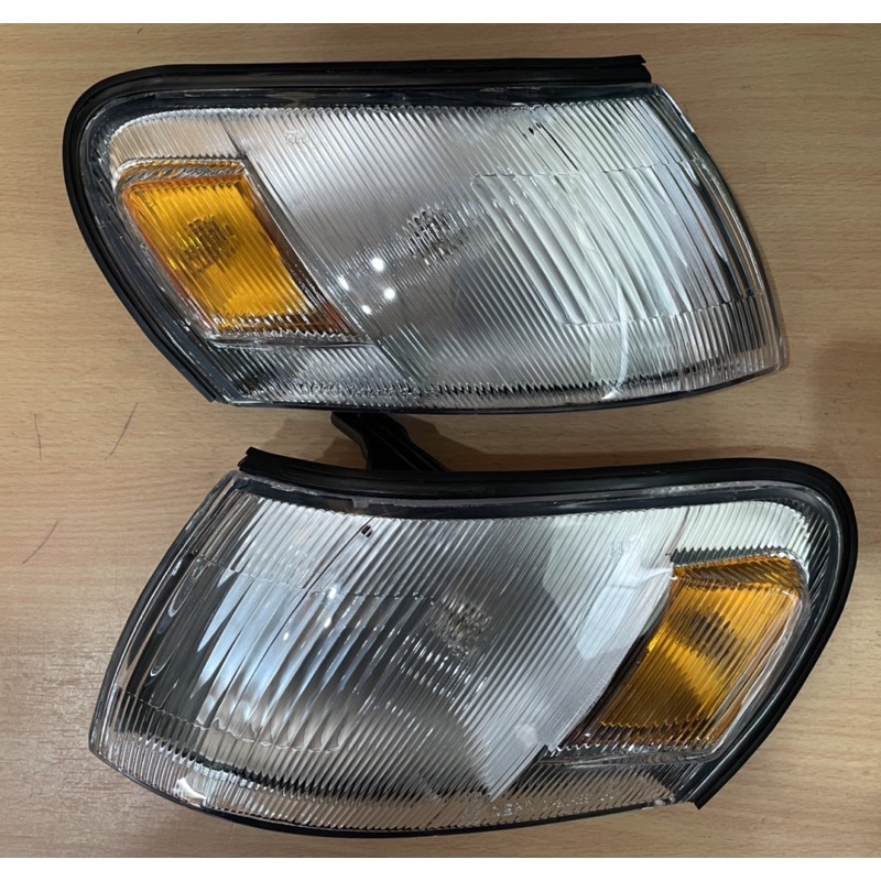 Toyota Corolla 19931997 AE100 Signal Light/ Corner Light Shopee