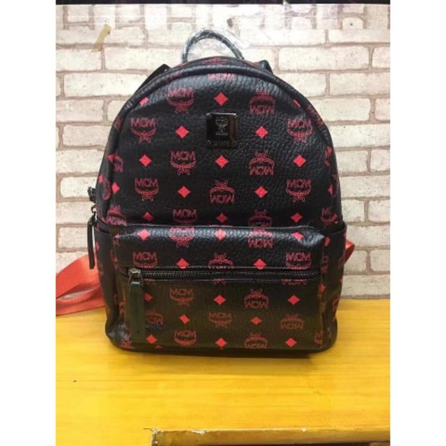 Mcm backpack large price hot sale