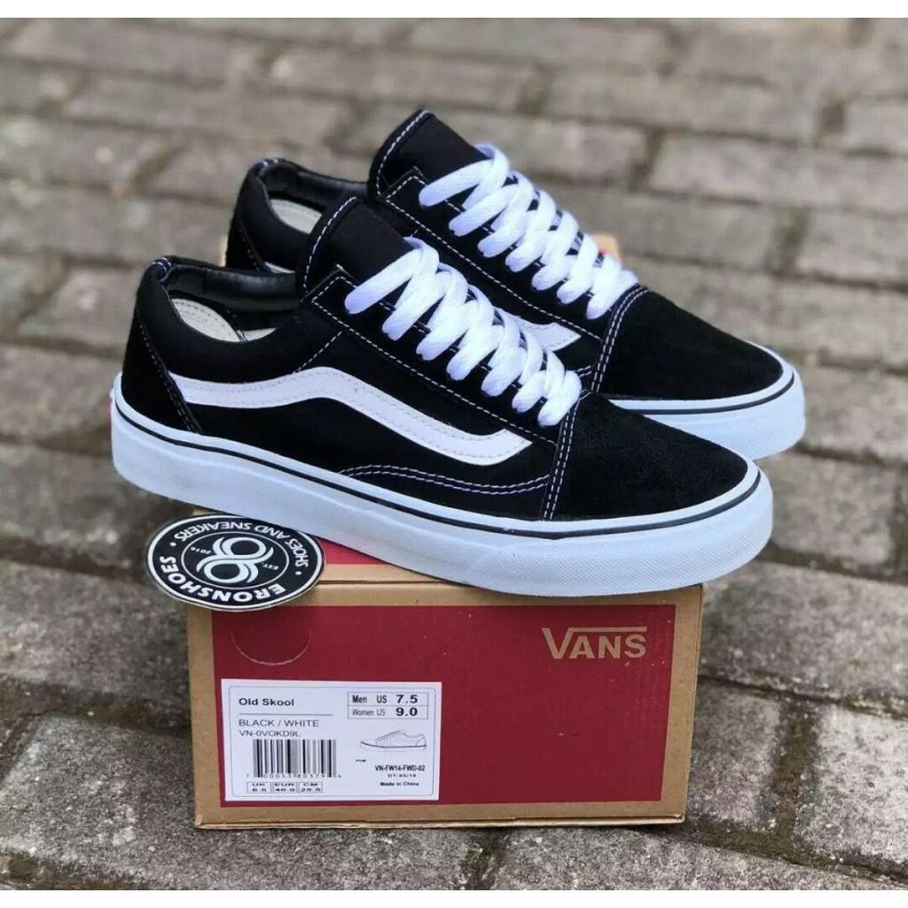 Nike shop vans black