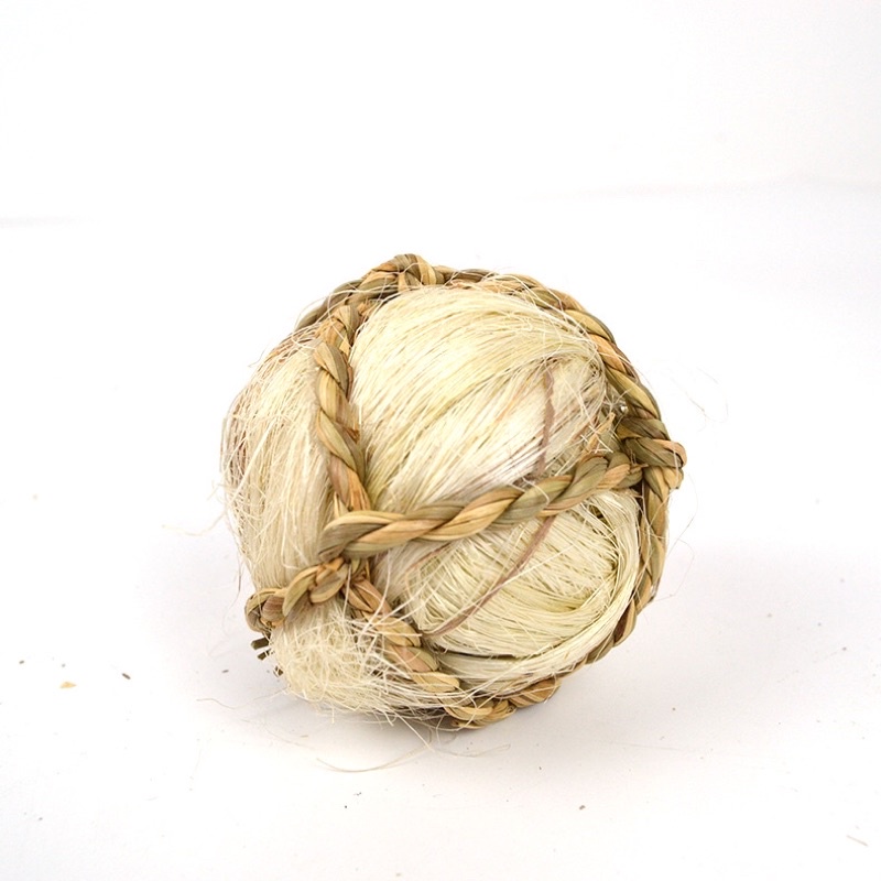 GUGUpet natural molar chew grass ball toys 7cm dia. for rabbit hamster