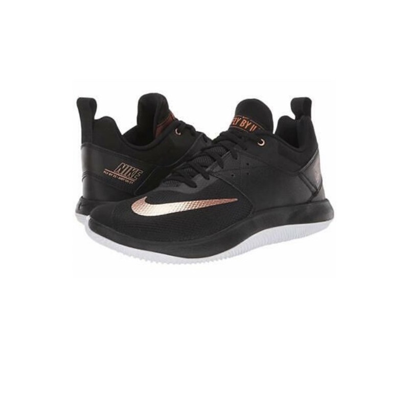 Nike flyby low on sale black