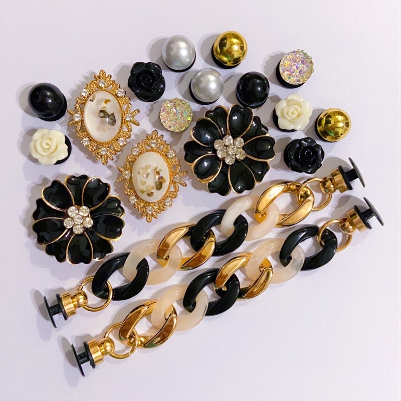 Black and white flowers & pearls with chains jibbitz set Shopee