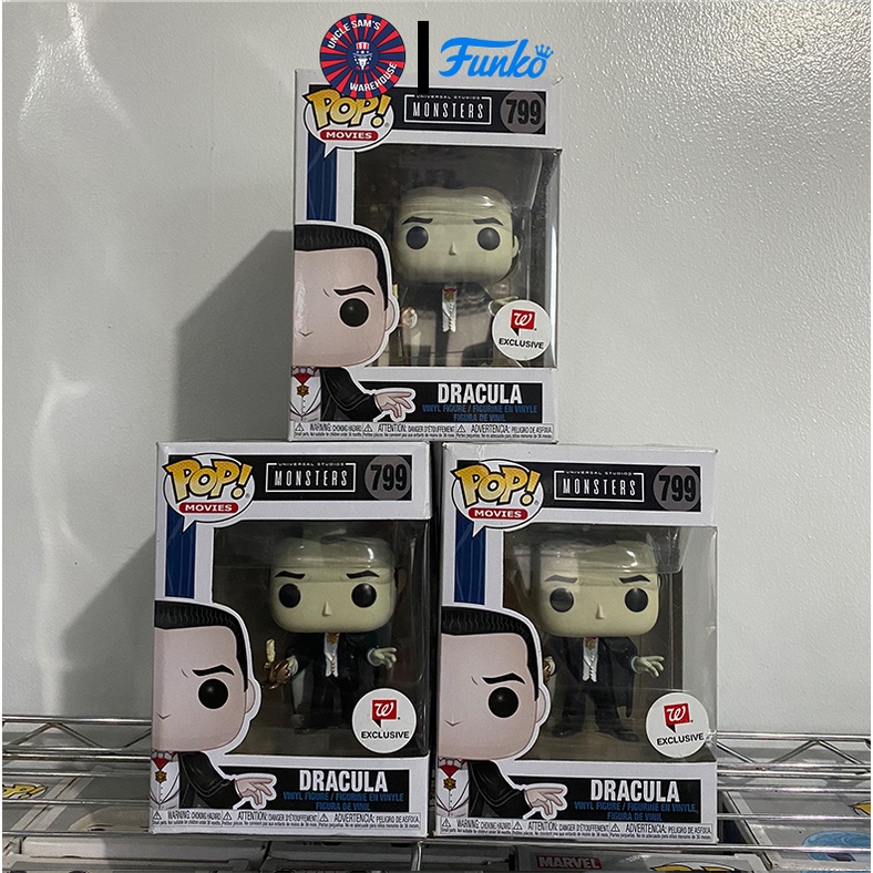 Funko Dracula (Walgreens Exc): Pop! Movies Vinyl Figure & 1 Compatible Graphic Protector Bundle (41383 - BH