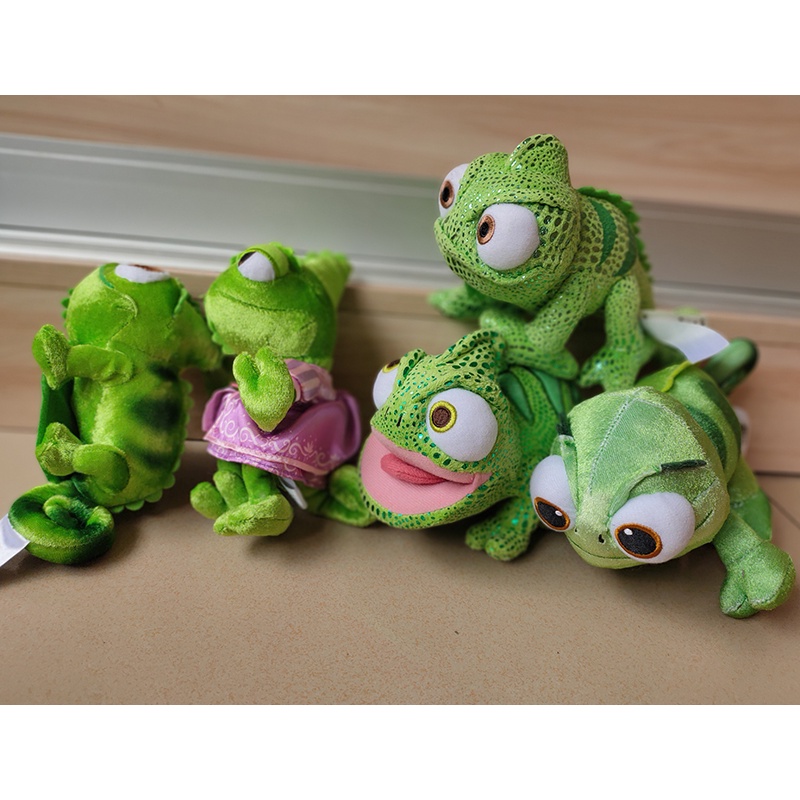 Plush Pascal (Pascal) in Rapunzel