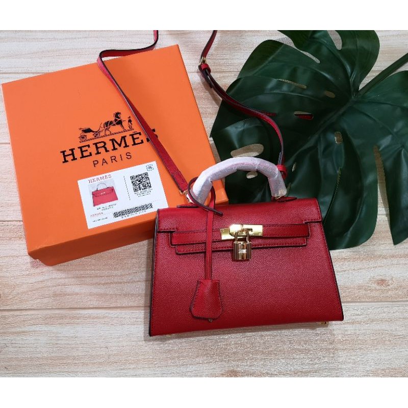Hermes Mini Kelly 20cm in Red color