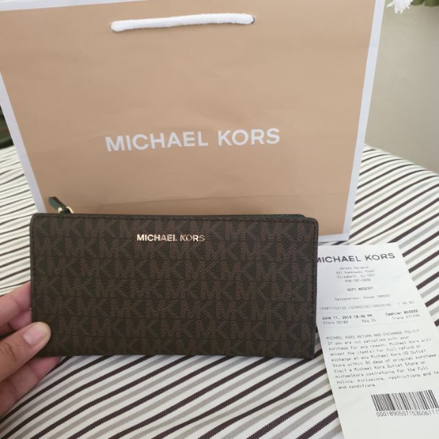 Michael kors knock off wallet sale