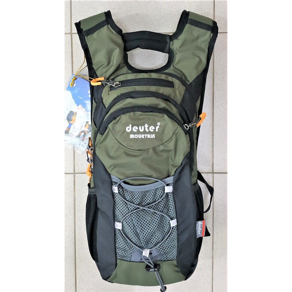 Deuter small clearance backpack