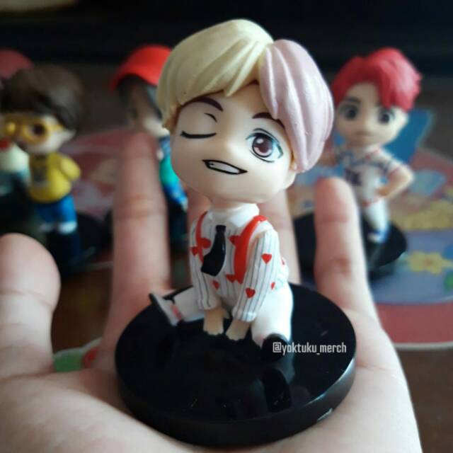 READY Mini Figure BTS (un off) | Shopee Philippines