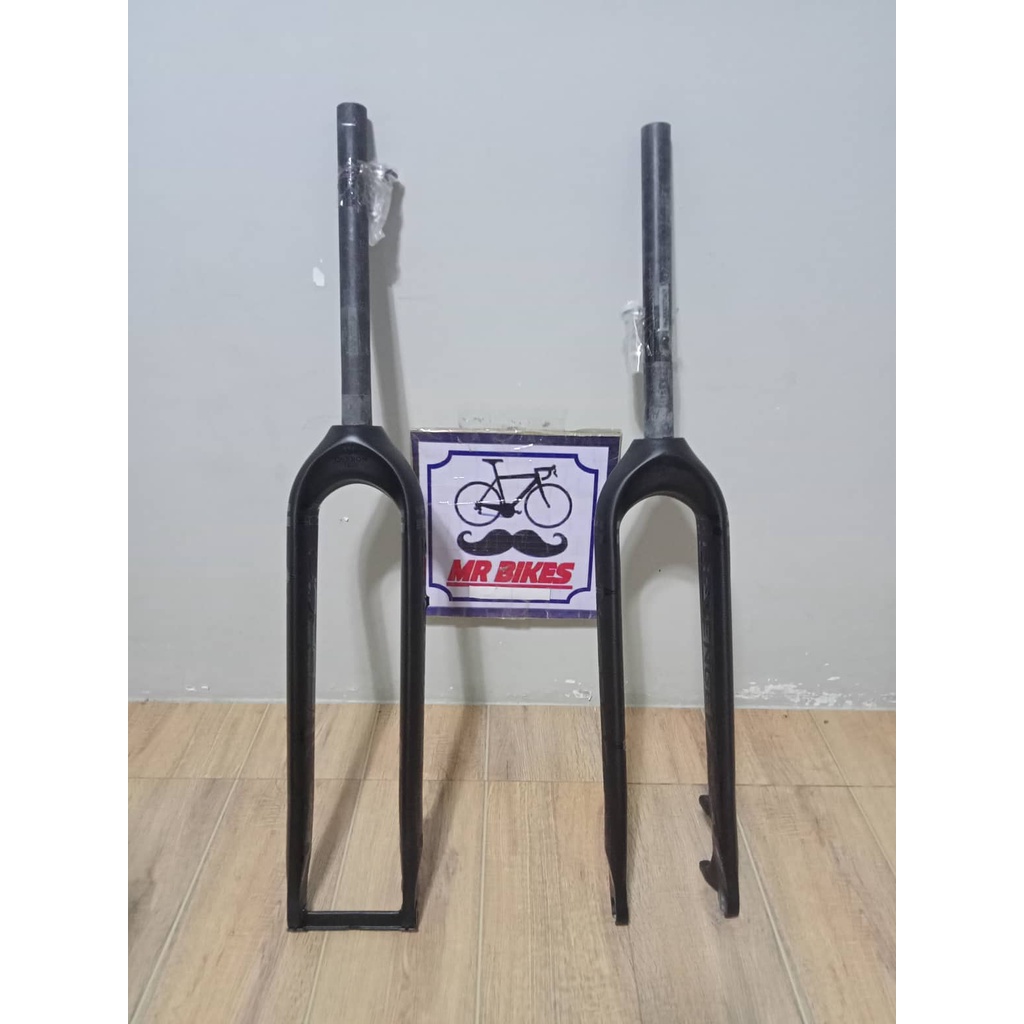 weapon revenge rigid fork