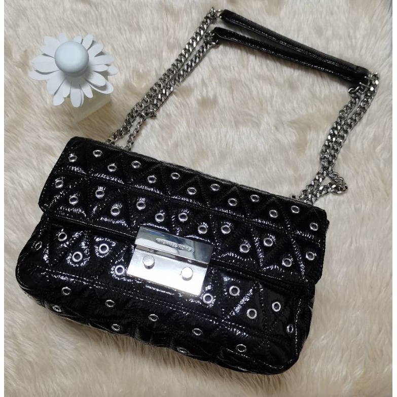 Michael kors hotsell grommet bag