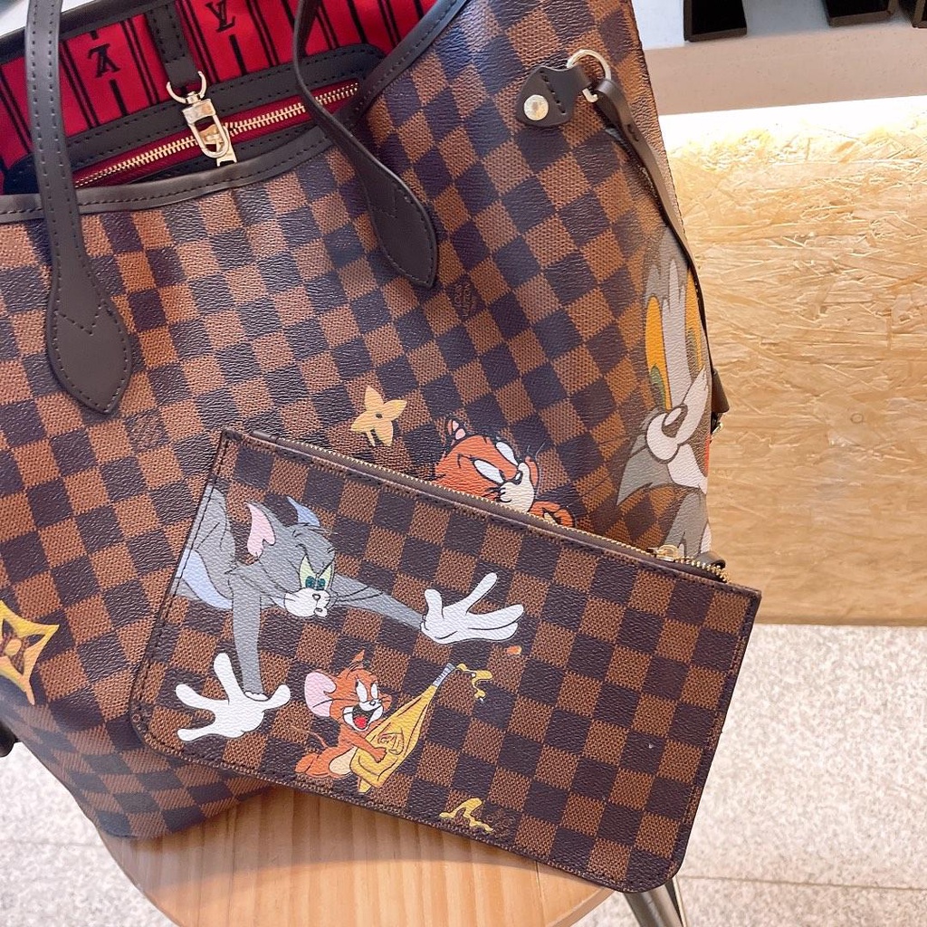 Louis Vuitton Luggage In Tom And Jerry (2021)