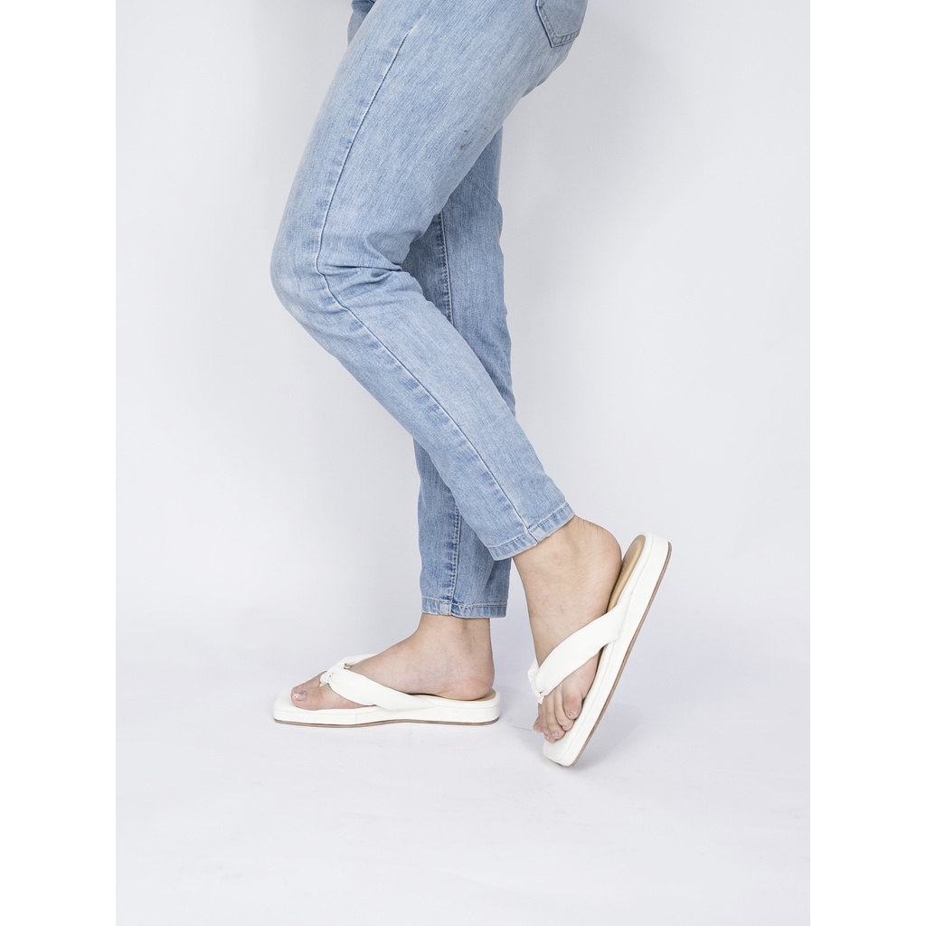 CRIZA SHOES ZED 0.5 INCH PLATFORM | Shopee Philippines