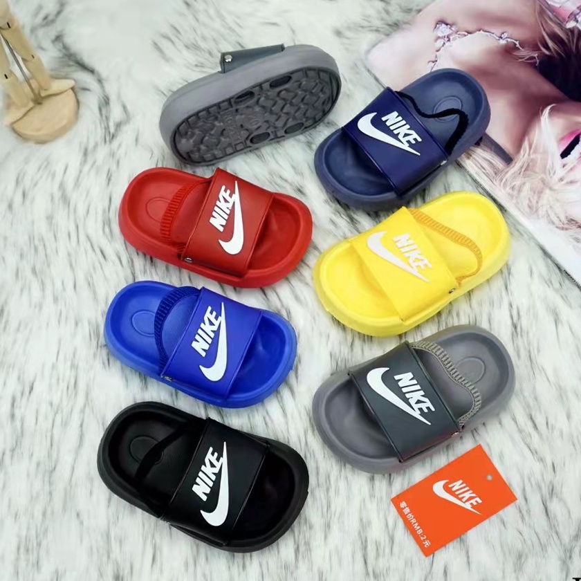 Baby boy nike online slippers