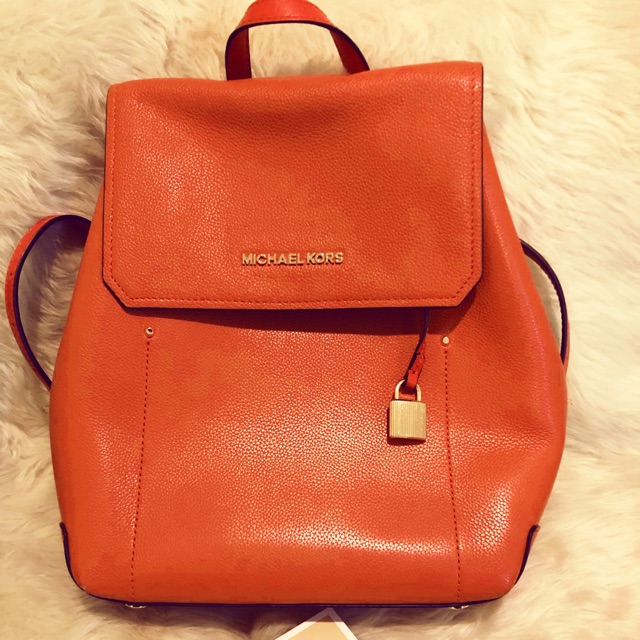 Michael kors hotsell backpack hayes