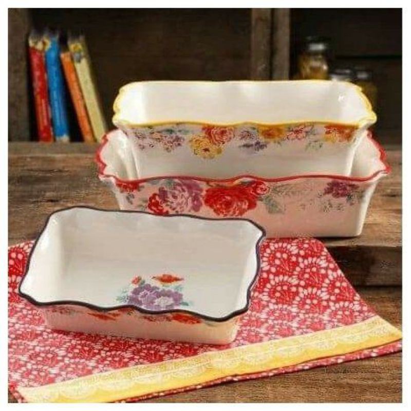 Pioneer woman 2024 baking set