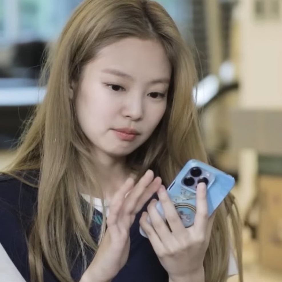 Case Museum Jennie Phone Case Grip tok iPhone case Phone