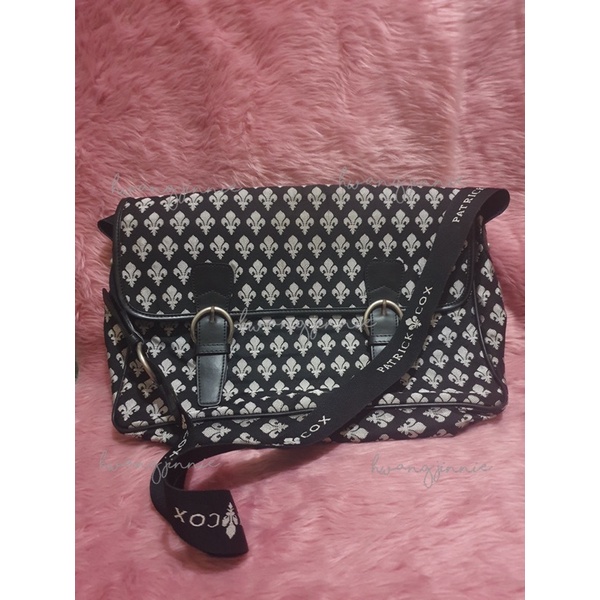 Patrick Cox sling bag Shopee Philippines