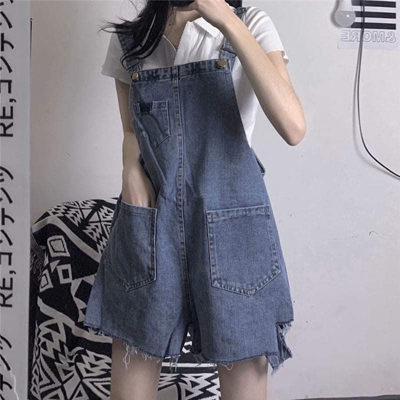 Denim jumper hotsell shorts tumblr