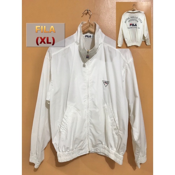 White fila hot sale windbreaker