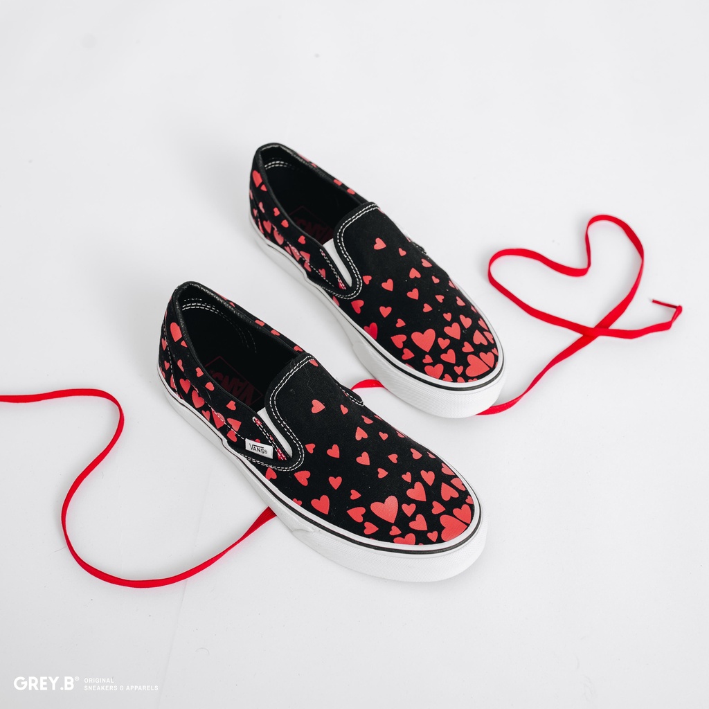 Heart vans outlet slip on