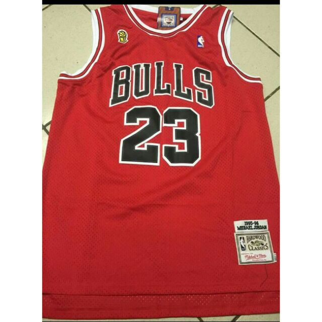 Michael jordan clearance replica bulls jersey