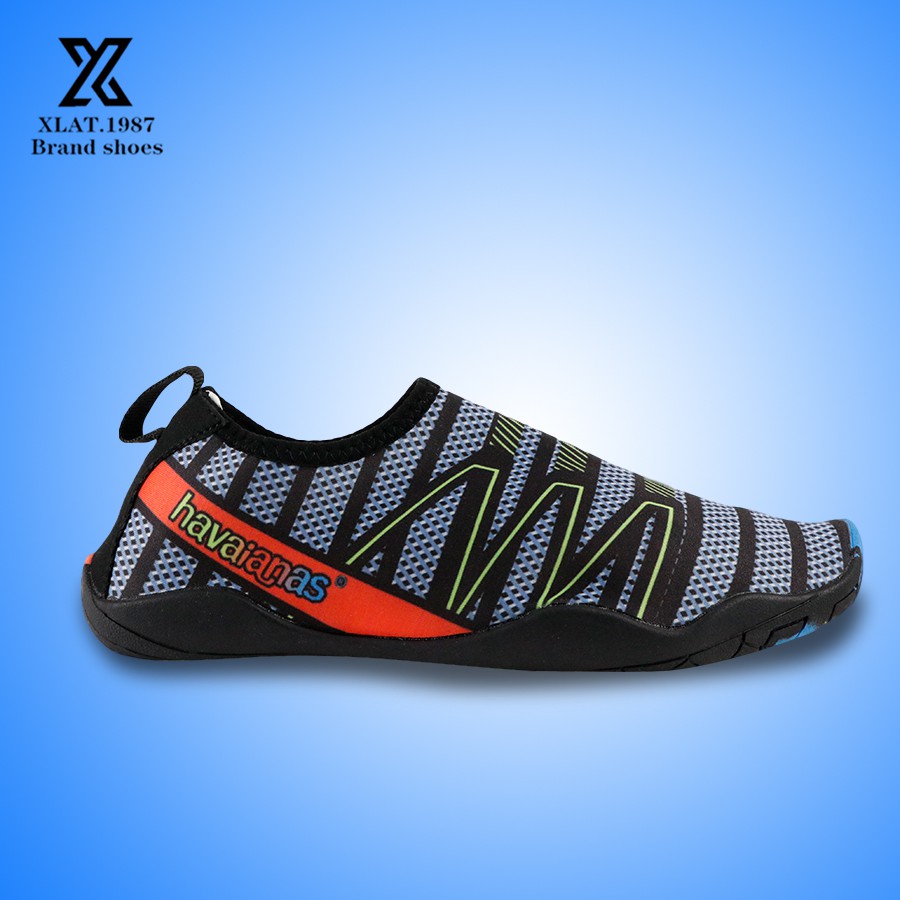 Havaianas water shoes 2025