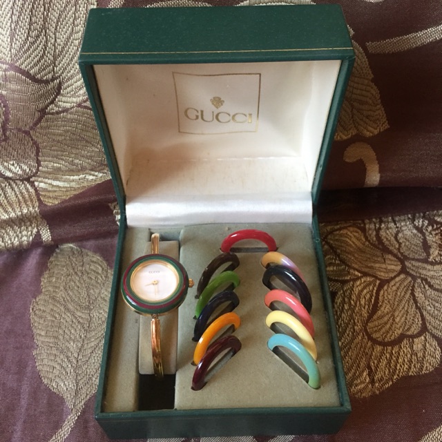 Authentic GUCCI watch preloved