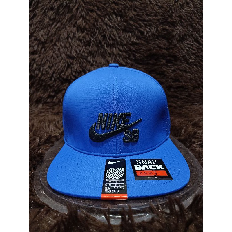 Nike sb snapback on sale hats