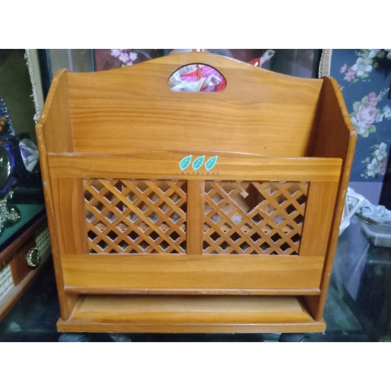 MAGAZINE WOOD RACK SEE PICTURE MAY ISSUES | Shopee Philippines