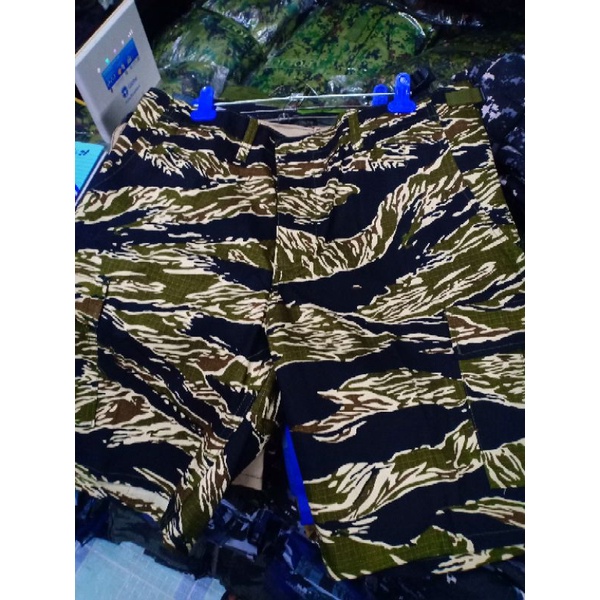 TECH PERTEX_ RUNGUN 6POCKET SHORTS / BRW GRY