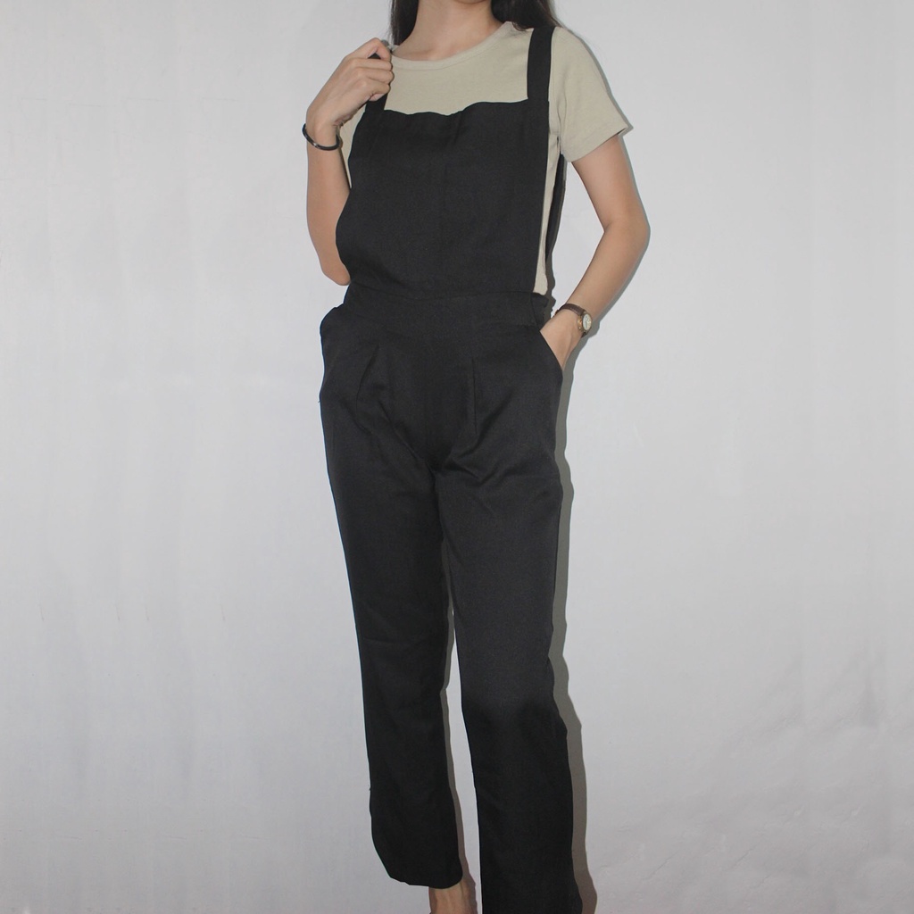 Women's black jumper store pants