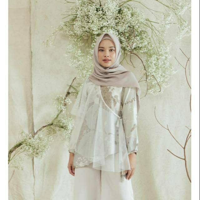 Sentani Blouse Mangrove By Wearingklamby | Shopee Philippines