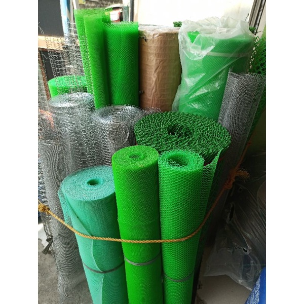 High Quality lPlastic Screen Amazon /Chicken Screen Green sold per YARD ...