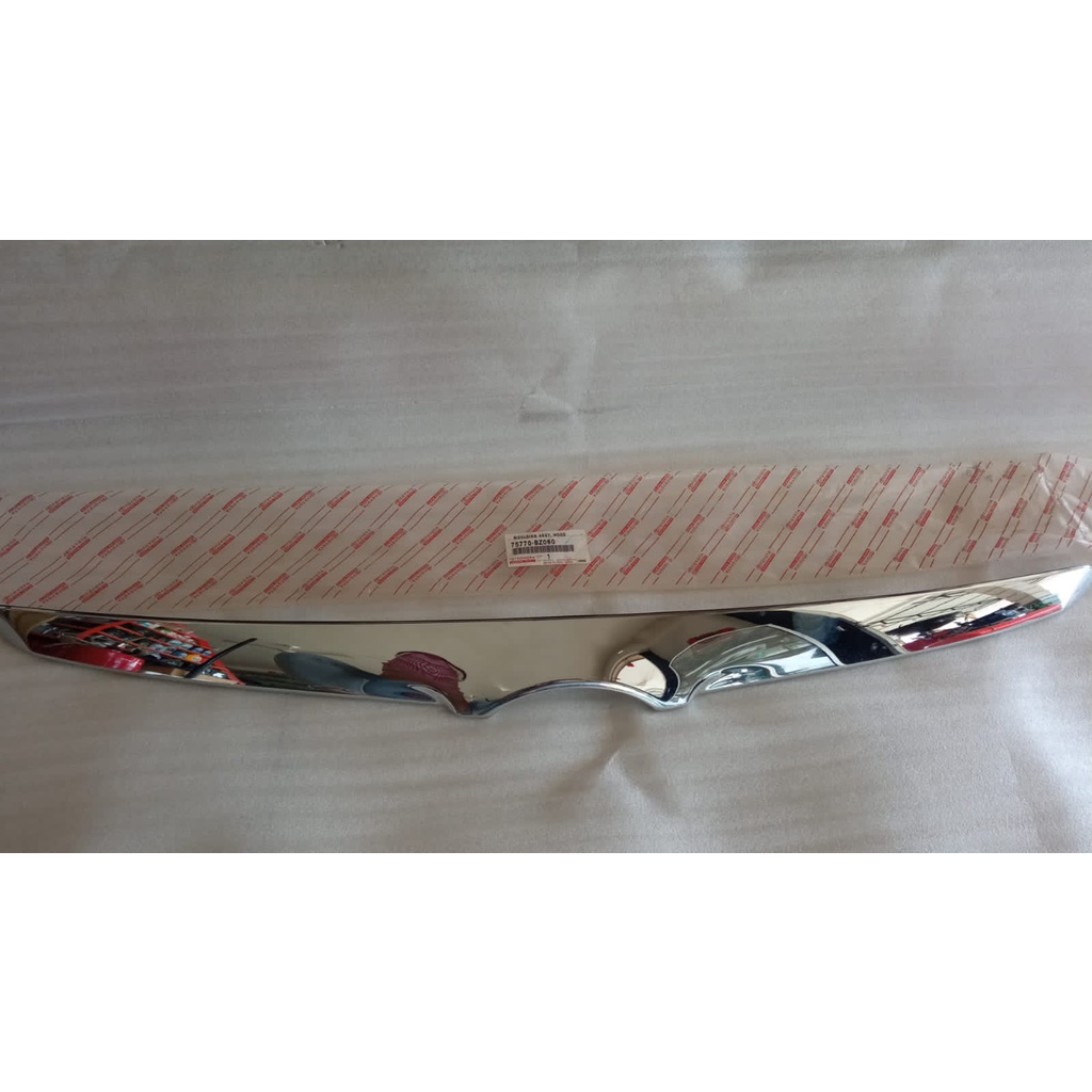 MESIN LIST LIST OF ENGINE HOOD AVANZA XENIA OLD 2005-2011 CHROME ...