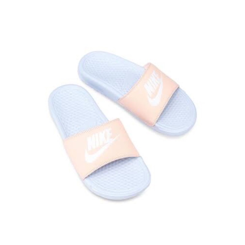 Nike best sale benassi women