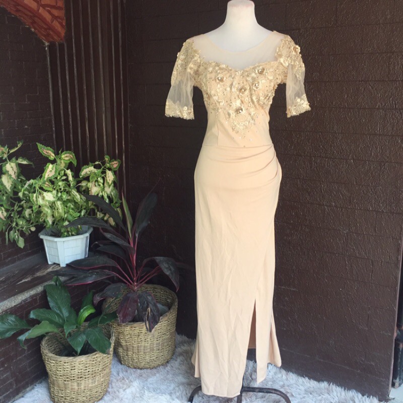 Gown for wedding sponsors plus clearance size