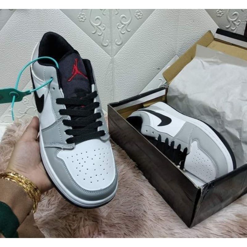 jordan 1 low cut UNAUTHORIZED AUTHENTIC Shopee Philippines