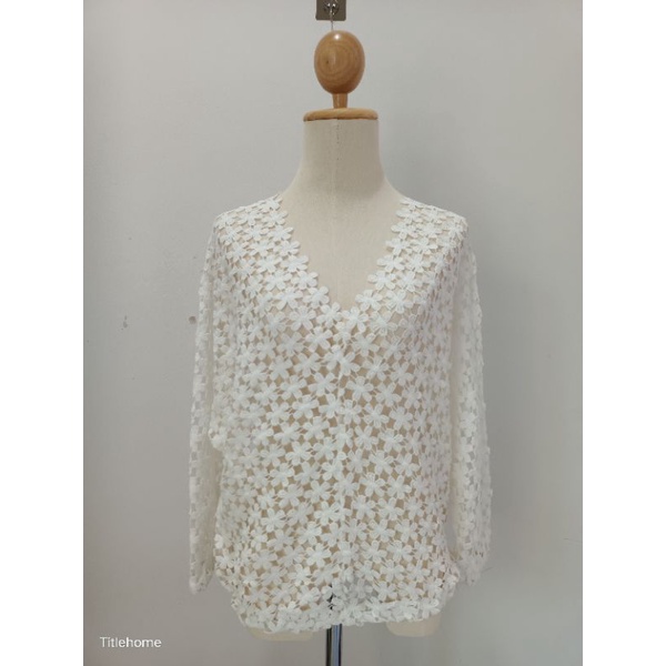 Beautiful Lace Shirt With No Lining Stylish Style Elastic Waist And ...