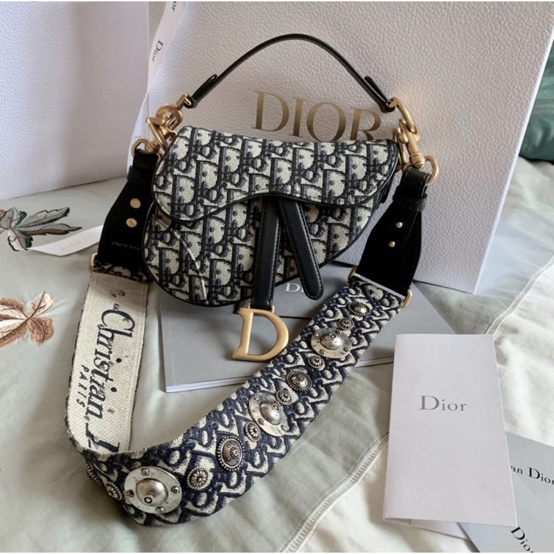 Dior saddle sling clearance bag