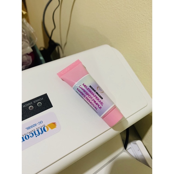 MAGIC ERASER pekas removal (melasma,darkspot,pimple mark removal