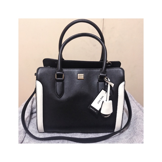 Nine west black store and white purse