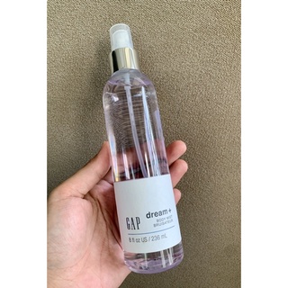 Gap pink body discount spray