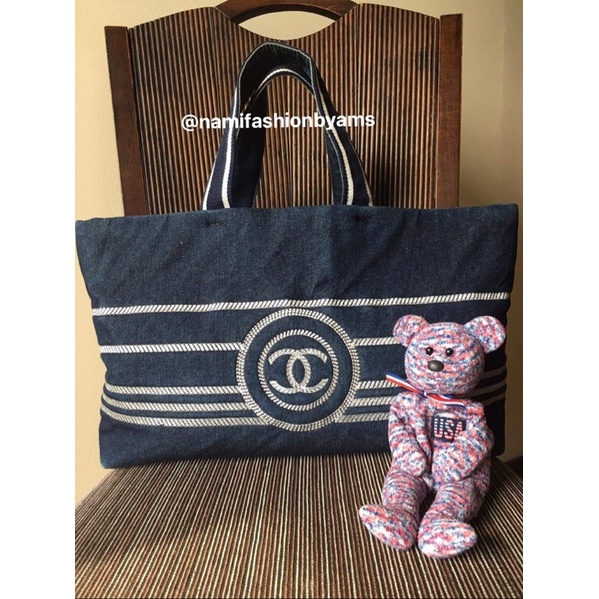 chanel large denim tote bag